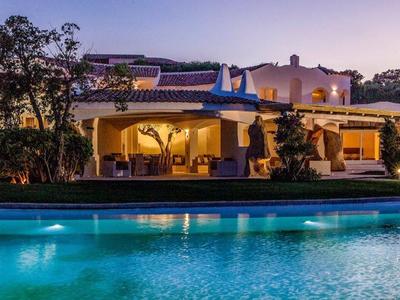 Luxury Villa for sale in Sardinia - Porto Rafael